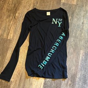 Abercrombie & Fitch  T Shirt